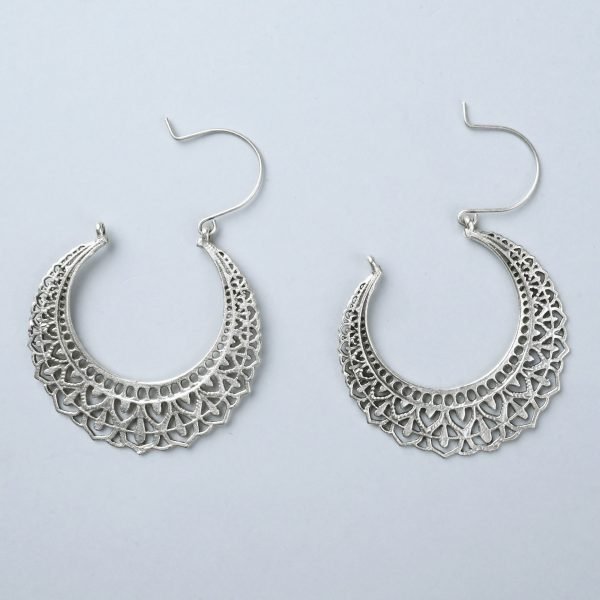 Tribal Inspired Glamour - Image 2