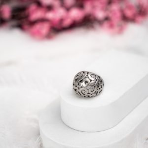 Zincara Ring